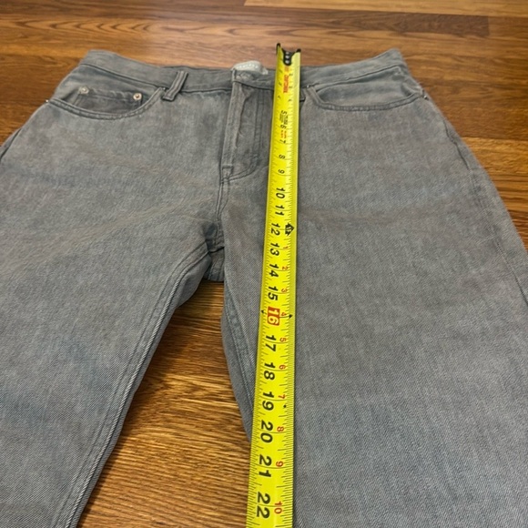 NWT Everlane The 90’ Cheeky Jeans in Acid Grey Size 30 Crop - Picture 11 of 12